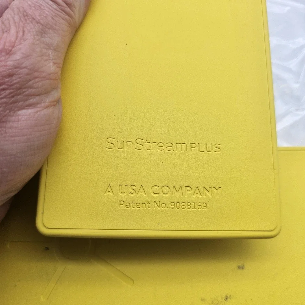 SunStreamPLUS Solar USB Charger Panels Yellow Lot Of 2 Portable UNTESTED PARTS
